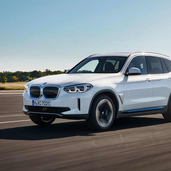 BMW iX3